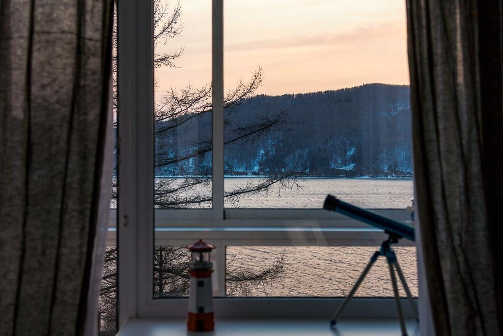 Baikal View Apartment ลิสทวานกา ภายนอก รูปภาพ